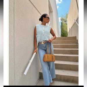 Antonio Melani
Alexandra Wide Leg Denim Jeans
LIKE NEW